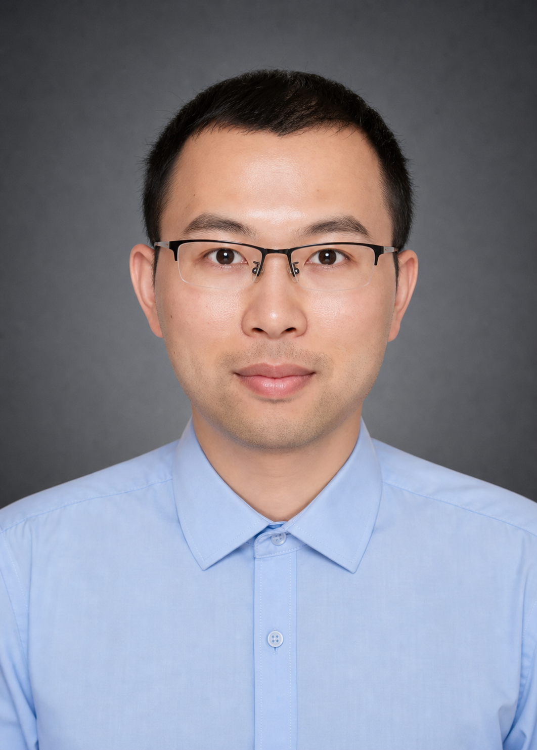 李卫东